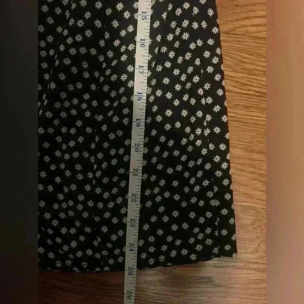 Princess Polly Black White Marion Floral Tie Front Mini Dress Size 4 - Picture 9 of 9